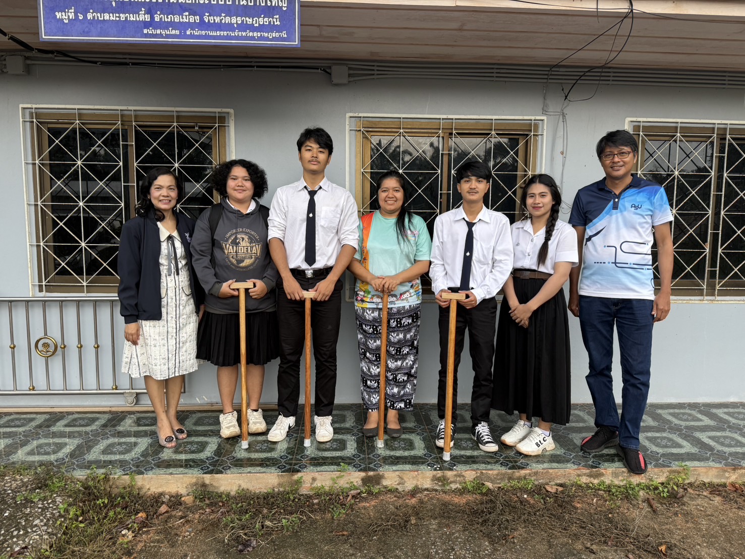 ลูกยางรองไม้เท้าแบบกันลื่น ช่วยเพิ่มความปลอดภัยและความมั่นใจในการใช้งาน